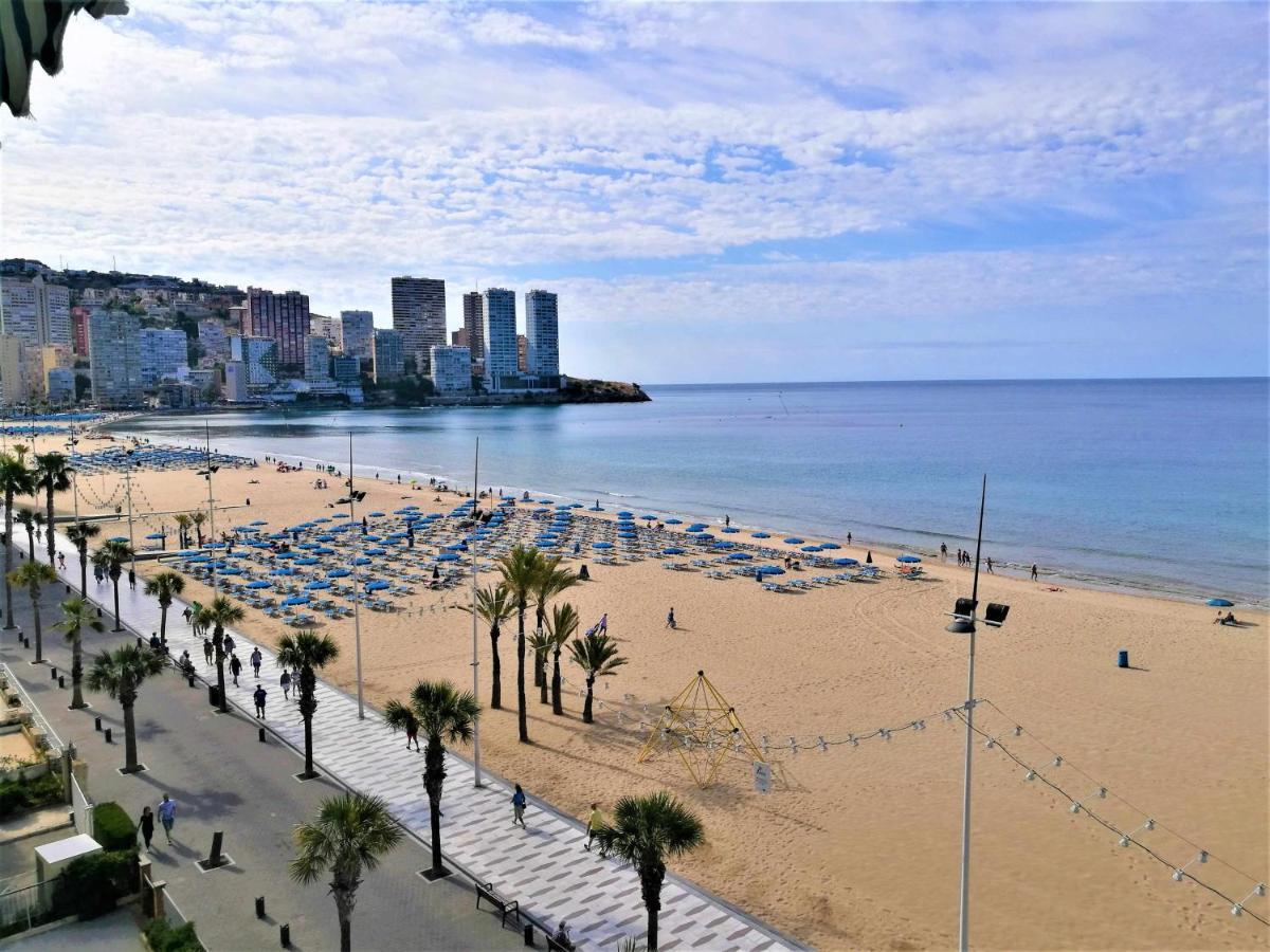 Primera Linea De Playa Frente Al Mar Benidorm Kültér fotó